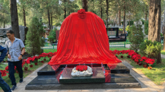 <b>百年风华 英魂安眠</b>