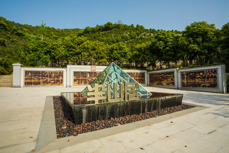 感触天然之美，J9集团集团的陵寝规划哲学